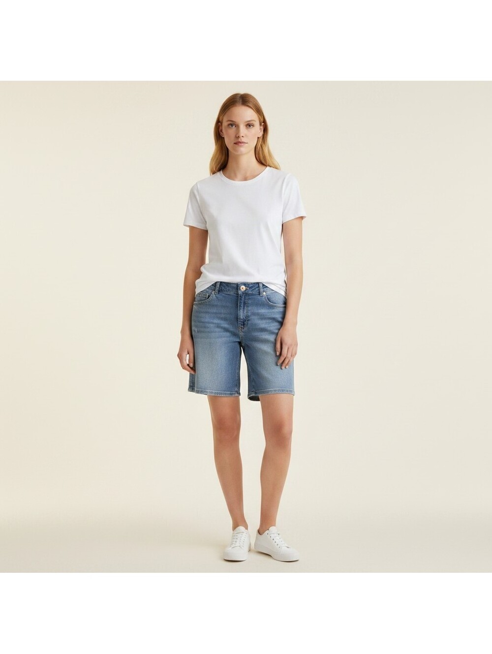 Democracy Shorts Women 12 Blue Denim Medium Wash Mid Rise Pockets Casual Stretch
